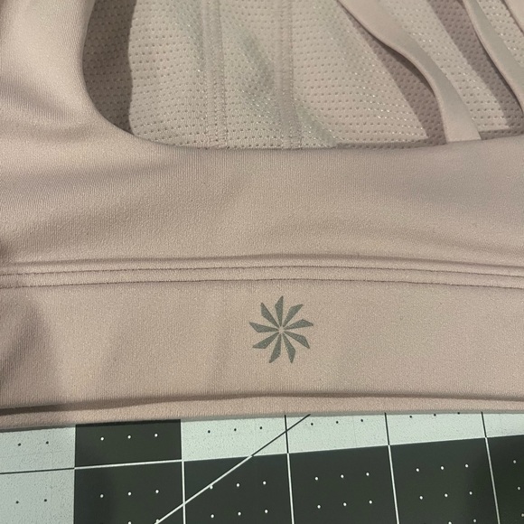 Athleta - Run Free Sports Bra Racerback & Scoop Neck - Picture 13 of 13